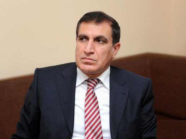 Tanınmış yazıçıya AYB-də vəzifə verildi